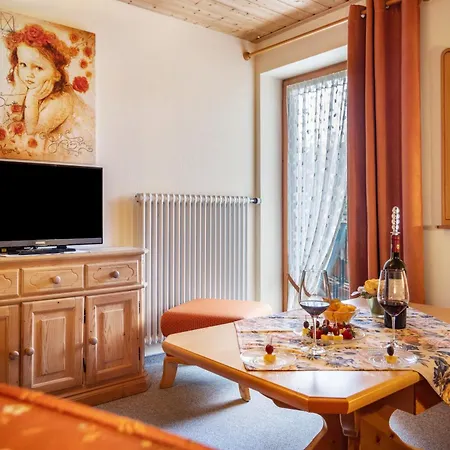 Apartmán Gaestehaus Erd - Gruenten *