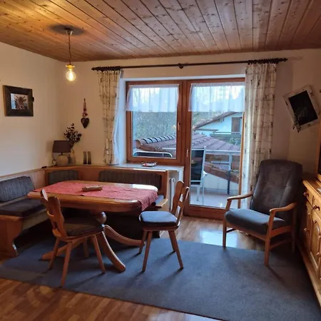 Apartment Gaestehaus Erd - Gruenten Wertach