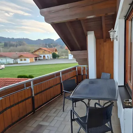 Apartment Gaestehaus Erd - Gruenten Wertach